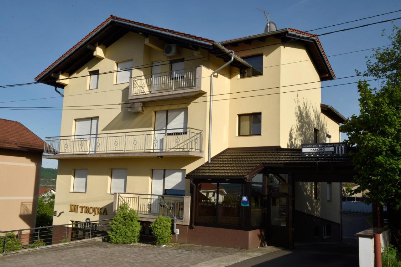 Apartmani I Bungalovi Trojka Banja Luka Eksteriør bilde