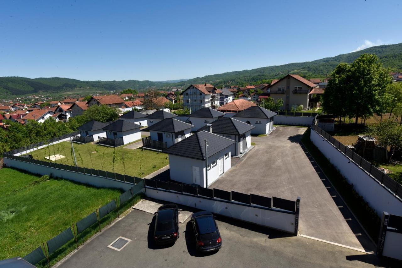 Apartmani I Bungalovi Trojka Banja Luka Eksteriør bilde