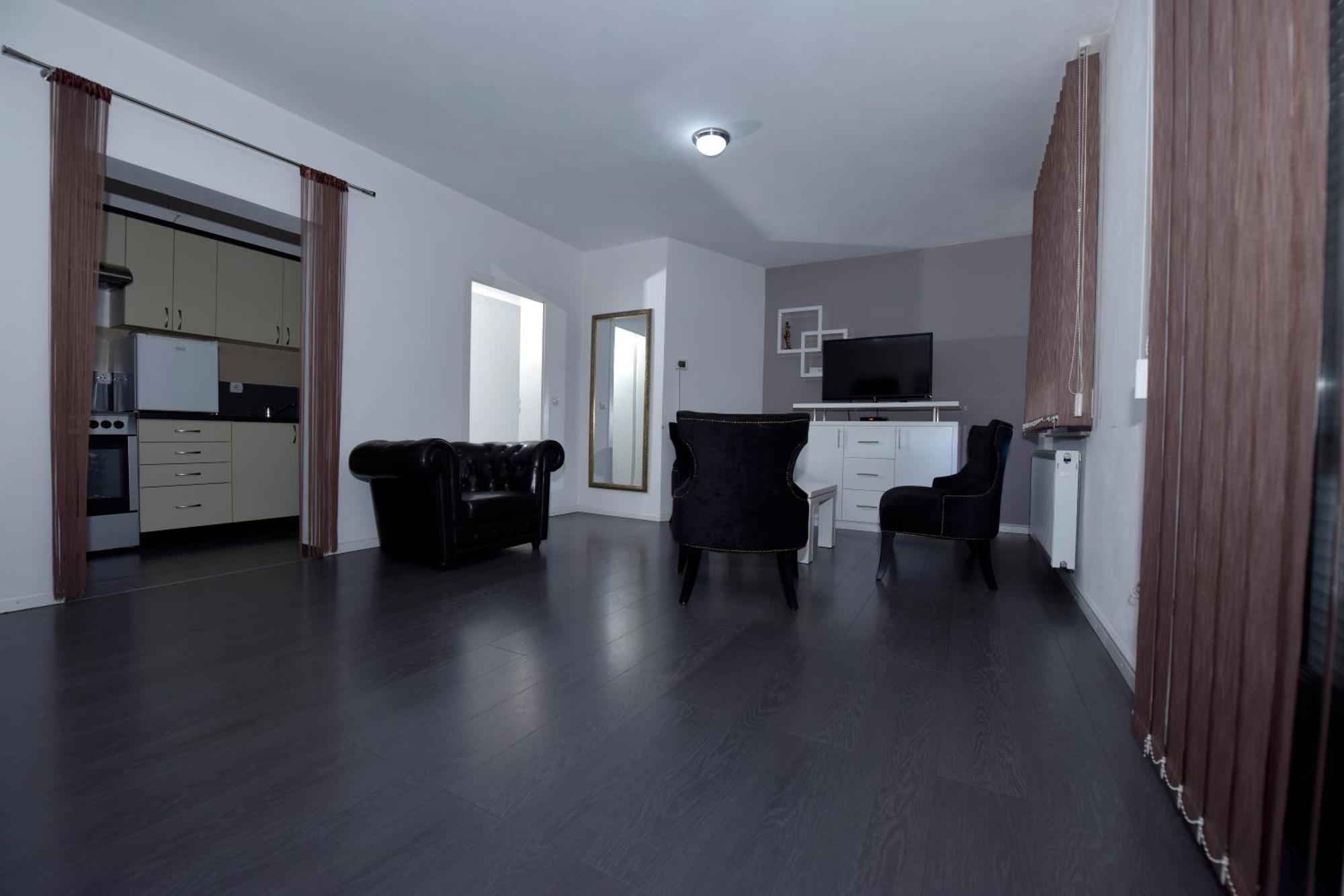 Apartmani I Bungalovi Trojka Banja Luka Rom bilde